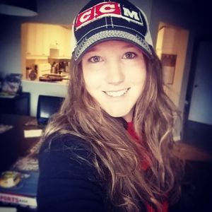 Meet your Posher, Cortney